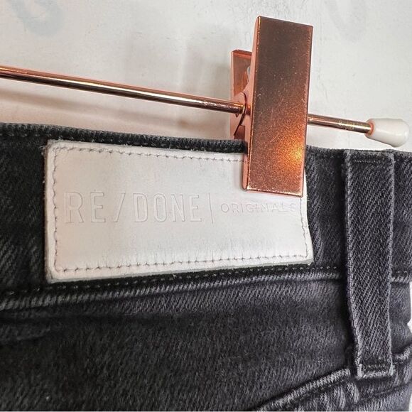 Re/done button fly dark was destroyed skinny fit busted knees raw hem - Picture 4 of 11